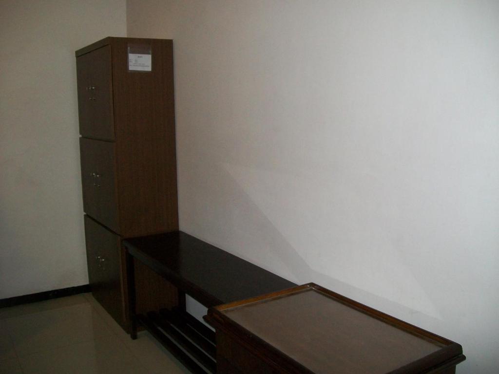 Krowi Inn Surabaya Esterno foto
